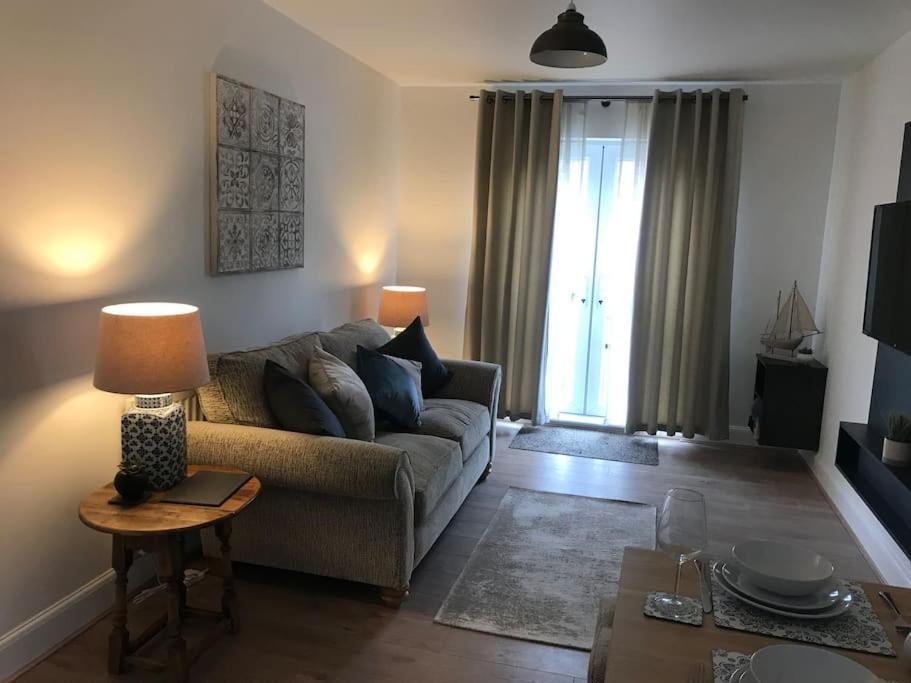 2 Bed - Near To Sherwood Forest