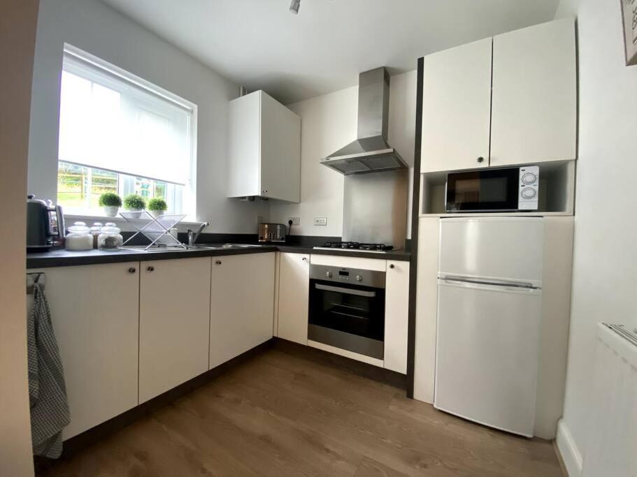 2 Bed - Near To Sherwood Forest Apartment Ollerton